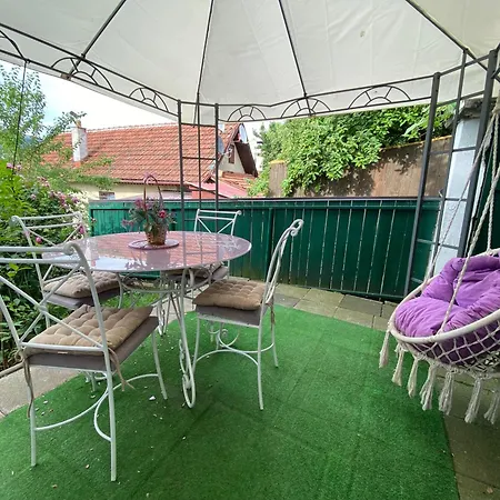 Holiday home Rest With Jacuzzi Sarajevo